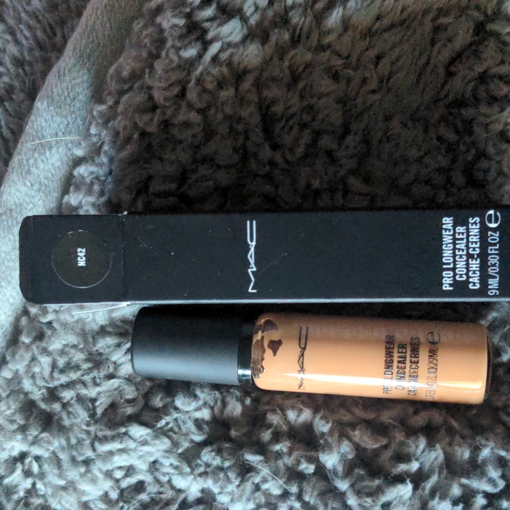Nc 42 MAC Pro Long Concealer